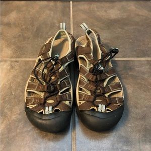 Keen Newport Water Sandals. 8